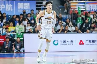 付政浩：中国男篮内线优势发挥了 但外线球员关键时刻都是懵的